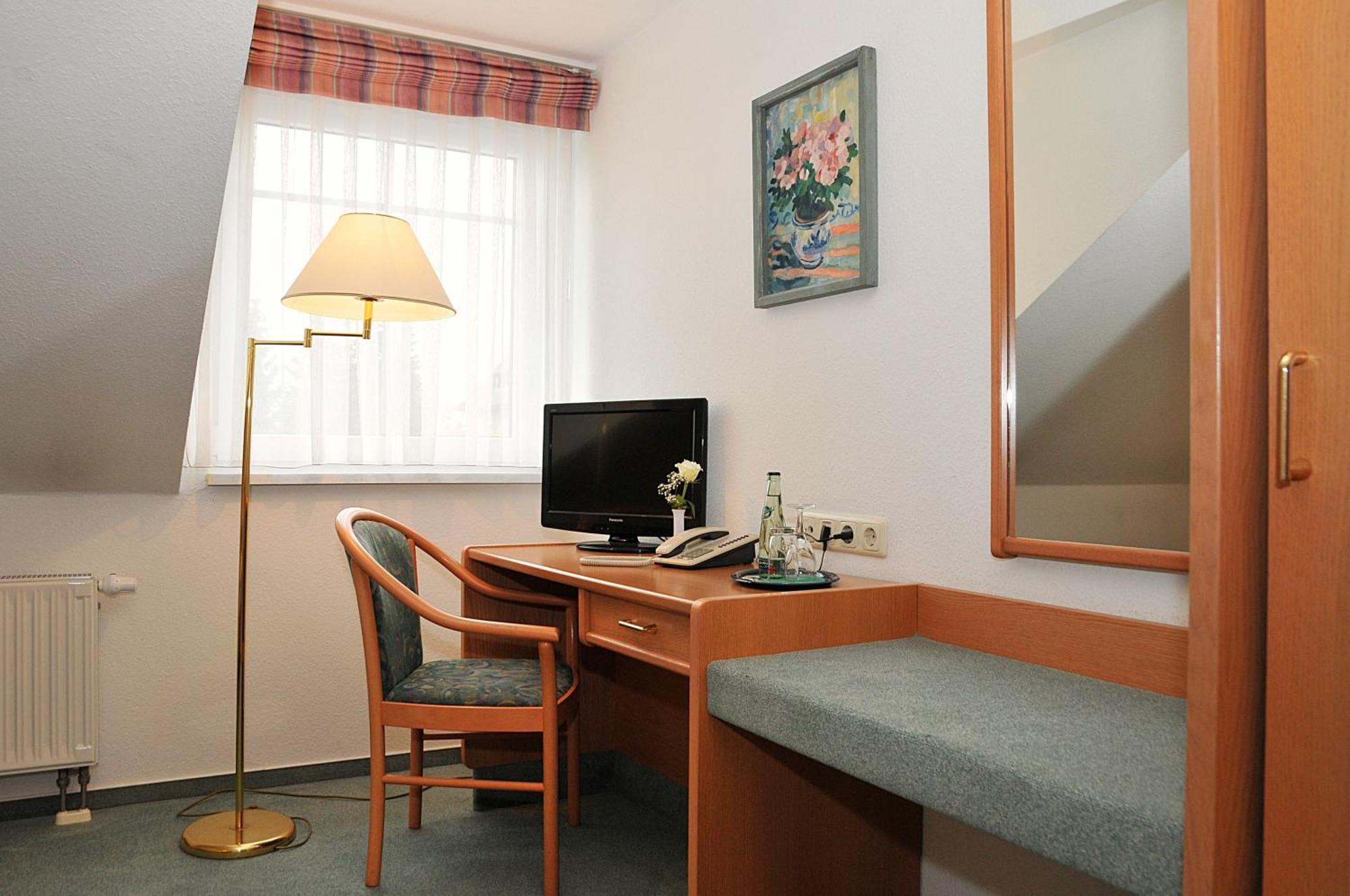 Hotel Friesen Werdau Quarto foto